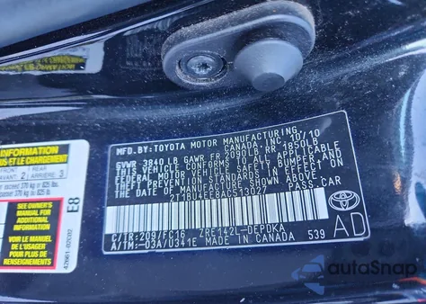 2010 Toyota Corolla Base z USA, uszkodzony, nr VIN 2T1BU4EE8AC513027